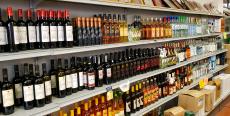 Nice selection of wines and liquors at Brillakis Foods in Niles