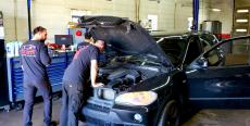 Another busy day at Oak Lawn Auto Repair in Oak Lawn